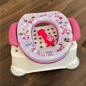Minnie Mouse Potty Training Seat & Star Step Stool